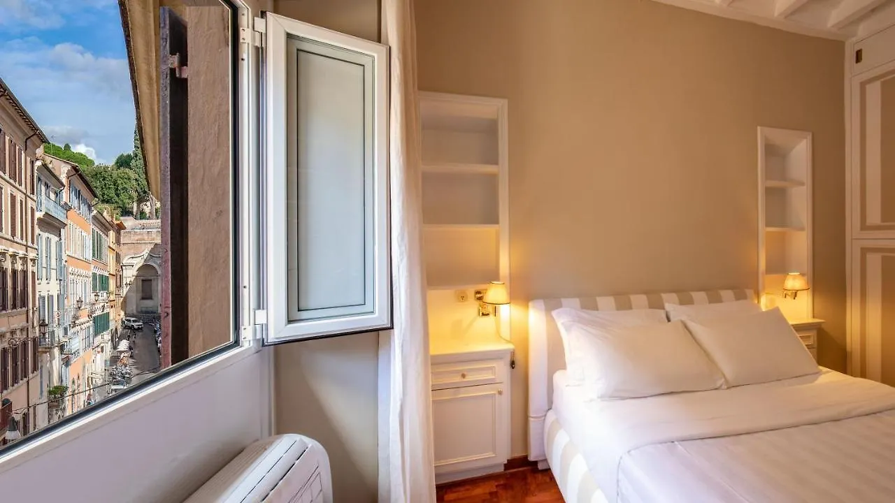 Condotti Spanish Steps Ambassador Apartment Рим