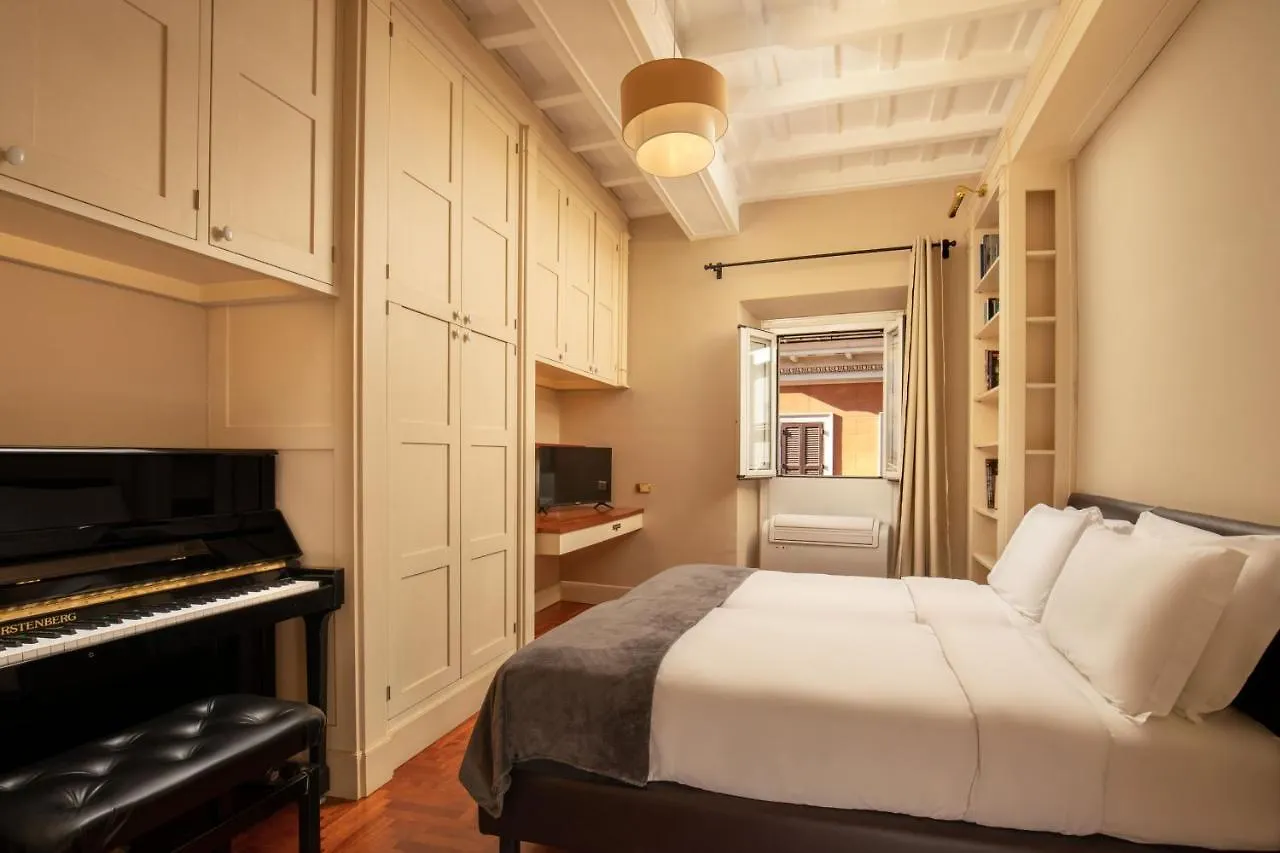 Condotti Spanish Steps Ambassador Apartment Rome