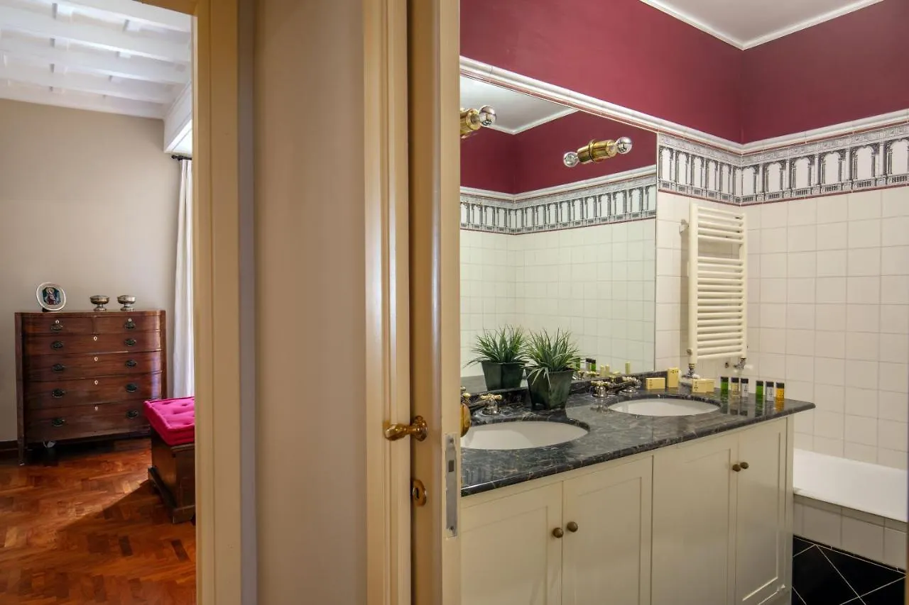 Condotti Spanish Steps Ambassador Apartment Rome 0*,  Italy