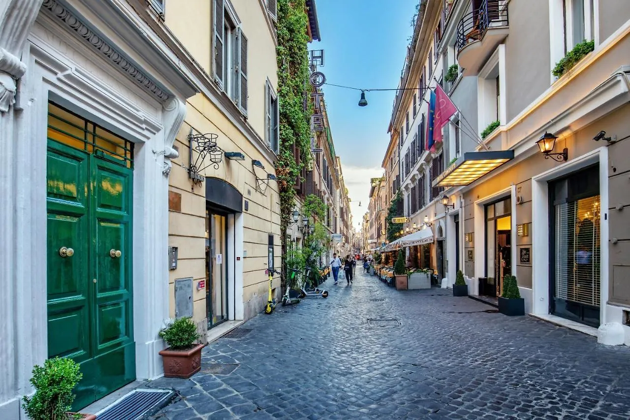 Condotti Spanish Steps Ambassador Apartment Rome Italy